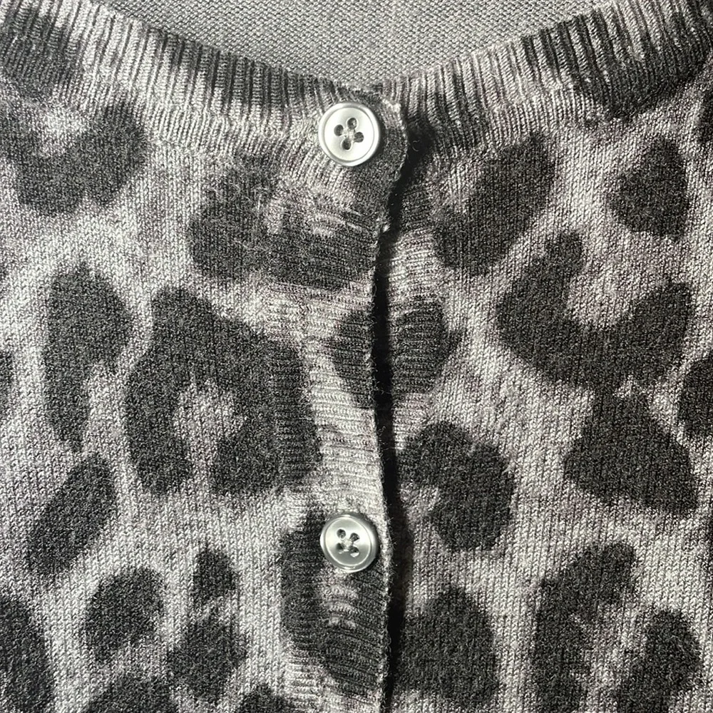 George Gray & Black Animal Print Button Front Cardigan - Picture 4 of 8
